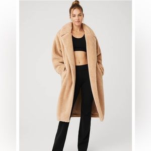 ALO yoga oversize Sherpa trench, size large, camel